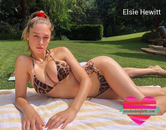 Elsie Hewitt Asombra en Bikini 8 Elsie Hewitt sobre una toalla