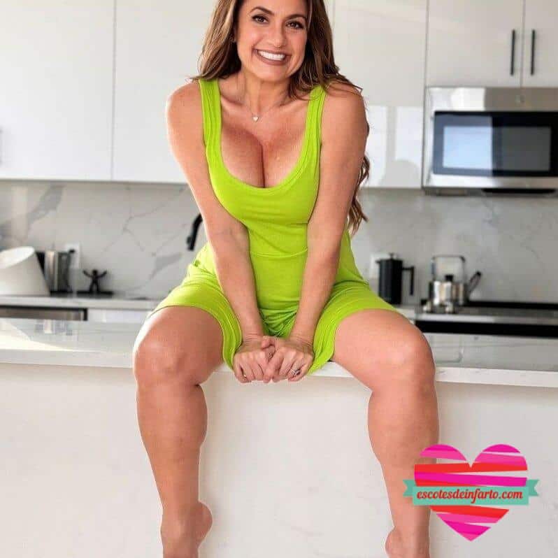 Penelope Menchaca Sexy Pack 28 penelope menchaca 0029