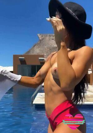 Daniela Fainus Desnuda 11 daniela