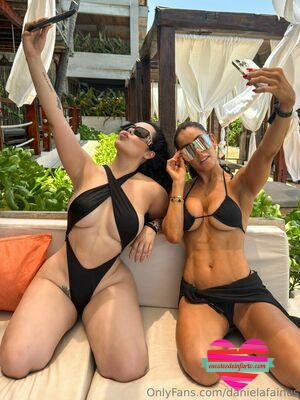 Daniela Fainus Desnuda 72 daniela