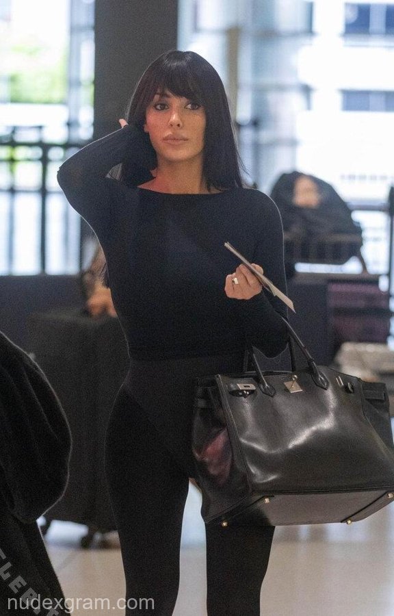 Bianca Censori Nude 70 biancacensori 51